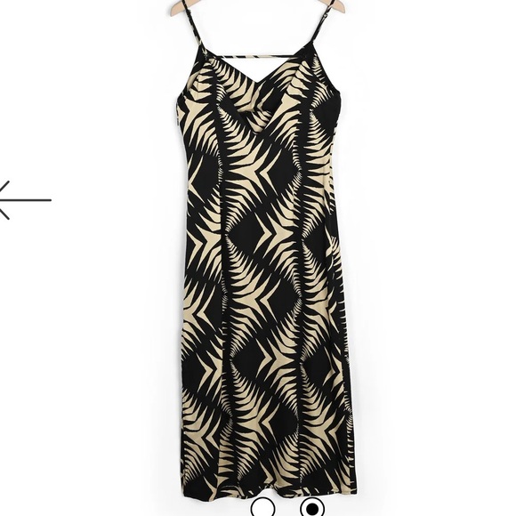 New with tags ba&sh Robe Napi Black & Cream Strappy Dress size US 8 M - Picture 15 of 17